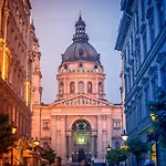 Apartment Chic 3br Gem In The Heart Of Budapest- Walk To Krudy St *