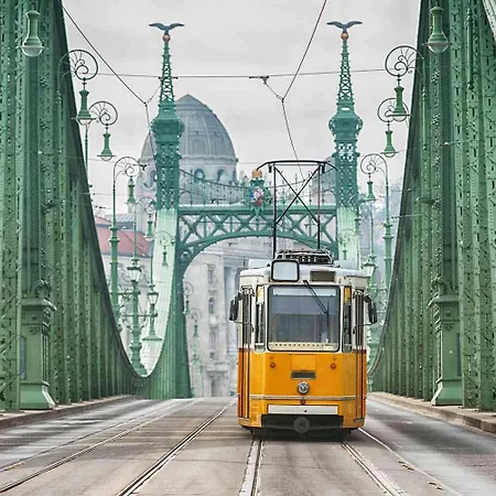 Chic 3br Gem In The Heart Of Budapest- Walk To Krudy St Lejlighed Budapest