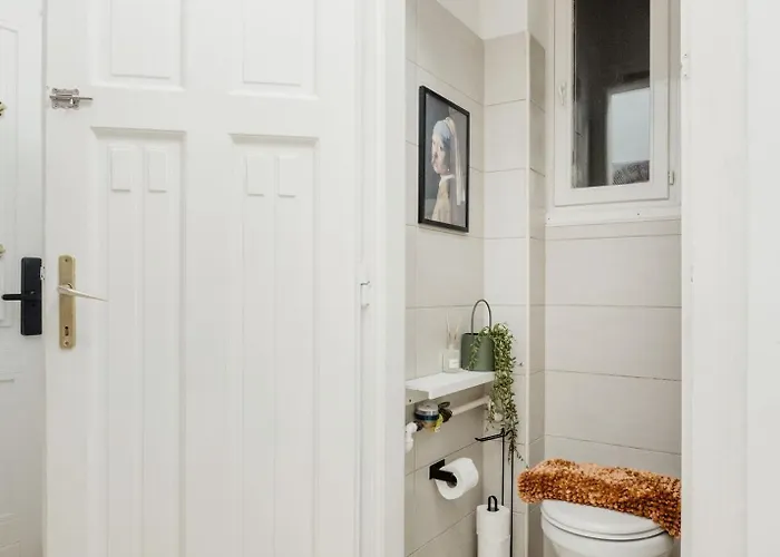 Chic 3br Gem In The Heart Of Budapest- Walk To Krudy St