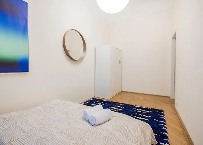 Chic 3br Gem In The Heart Of Budapest- Walk To Krudy St * 부다페스트